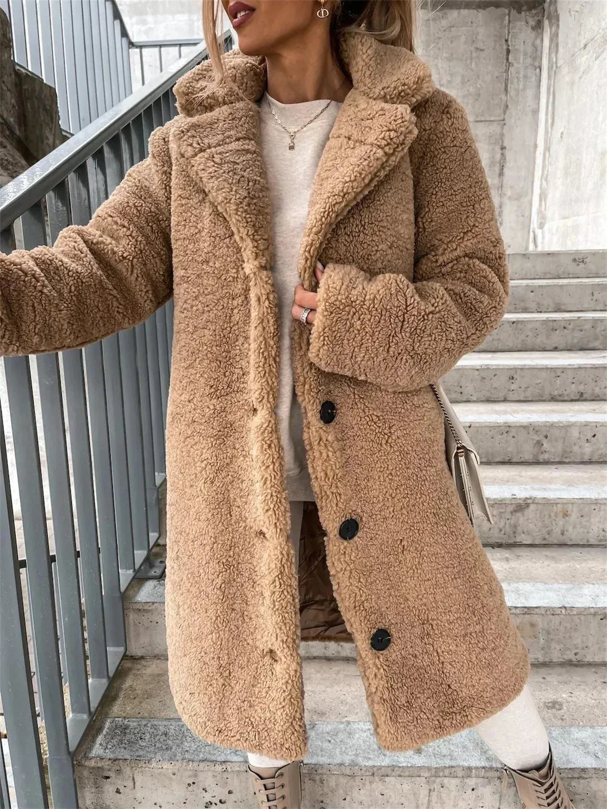 Ava™ - Warm Embrace Teddy Coat