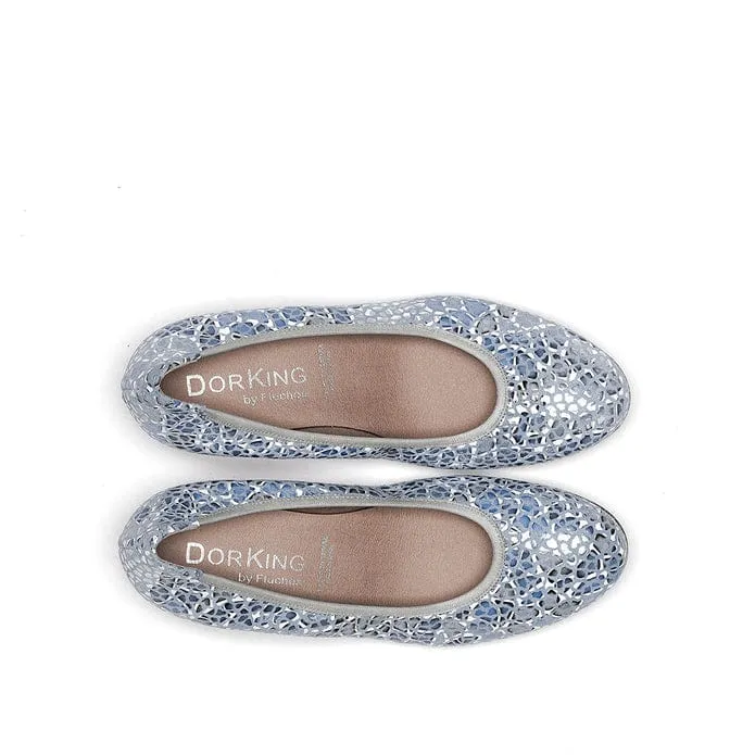 Dorking Women's Geminis Low Pumps- Corn