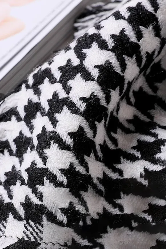 Houndstooth Pattern 100% Wool Fringe Scarf