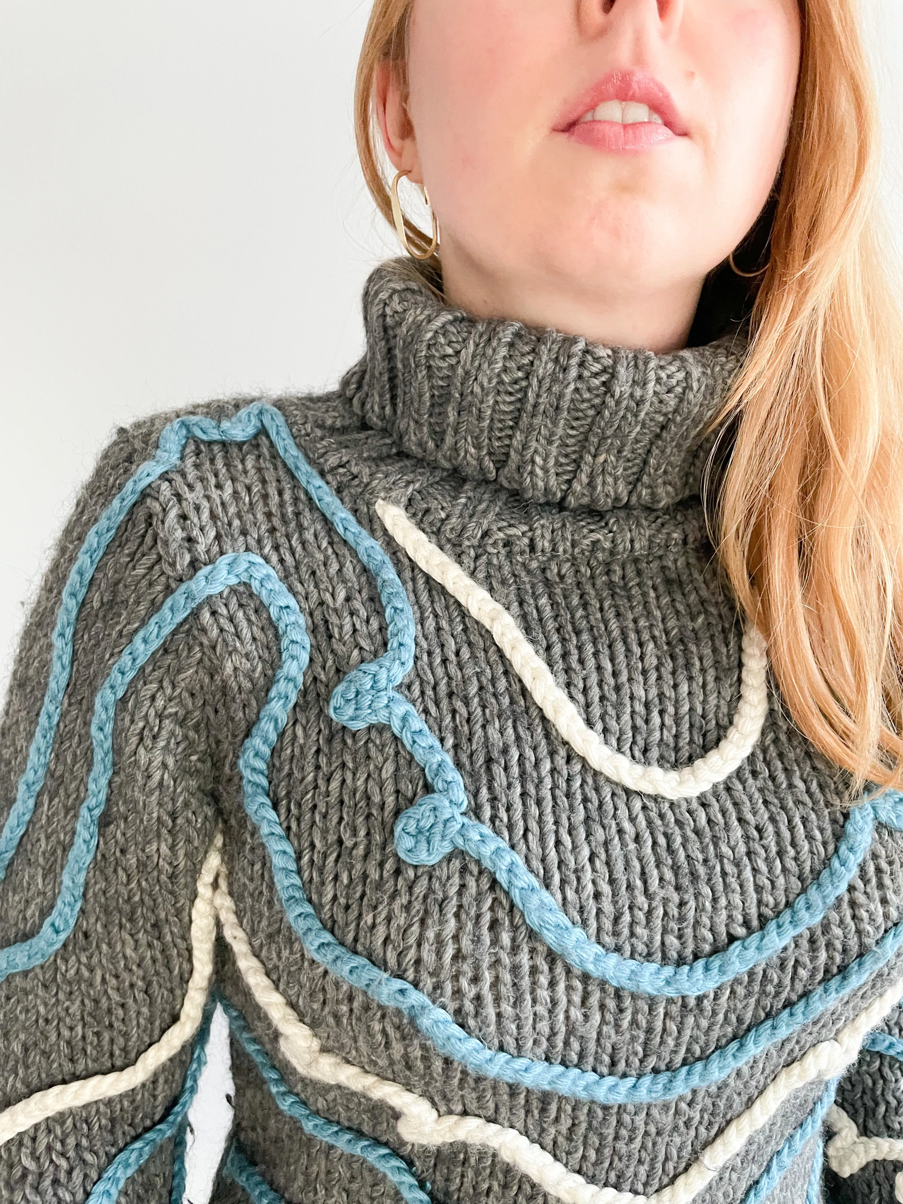 Laetitia Grey Blue White Swirl Cropped Wool Turtleneck Sweater - S/M