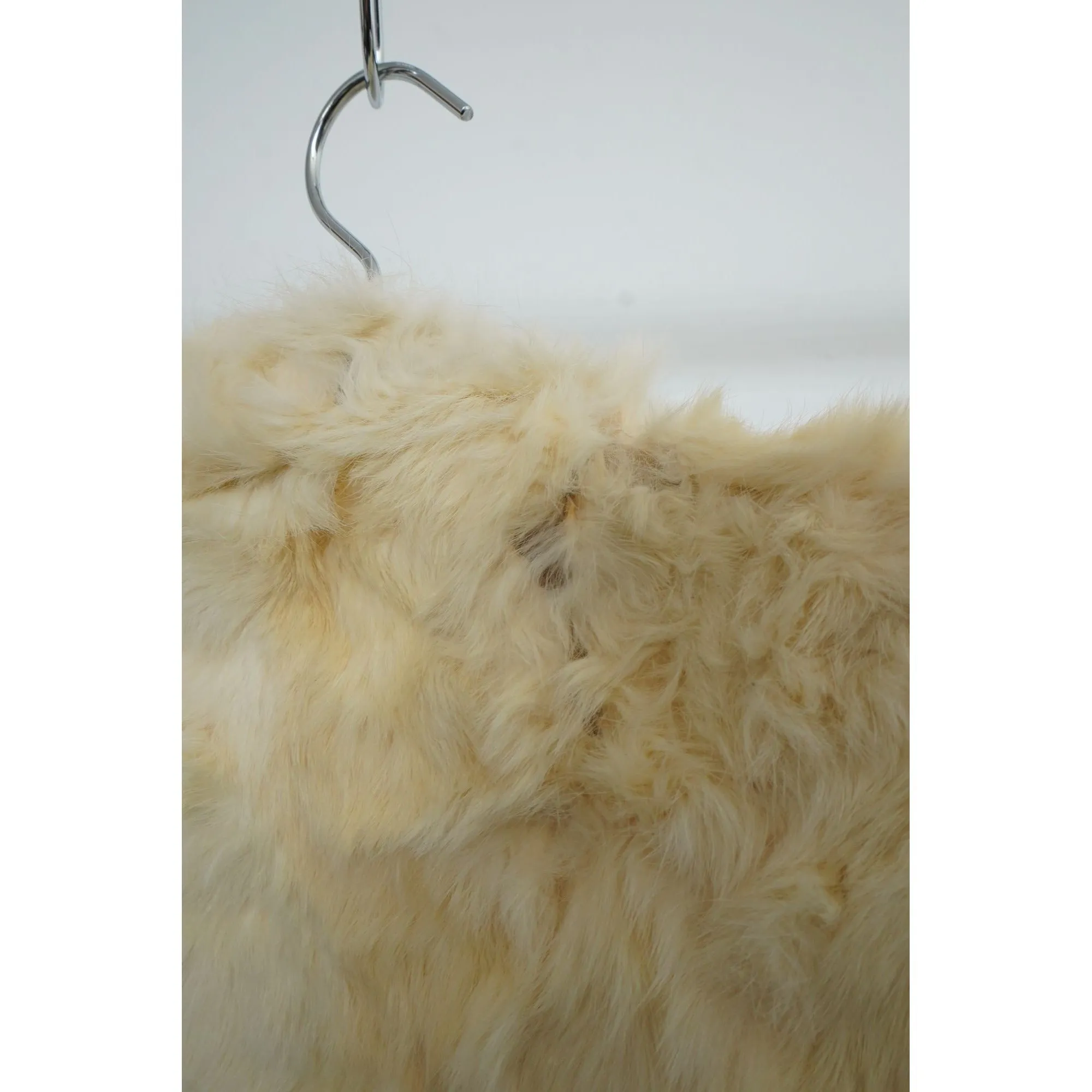 "Retail" Vintage Unbranded Cream Winter Fur Coat with Gold Lining (See Dimension) Women's