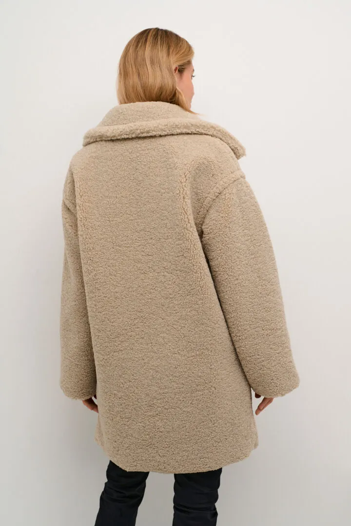 Thyra Teddy Coat