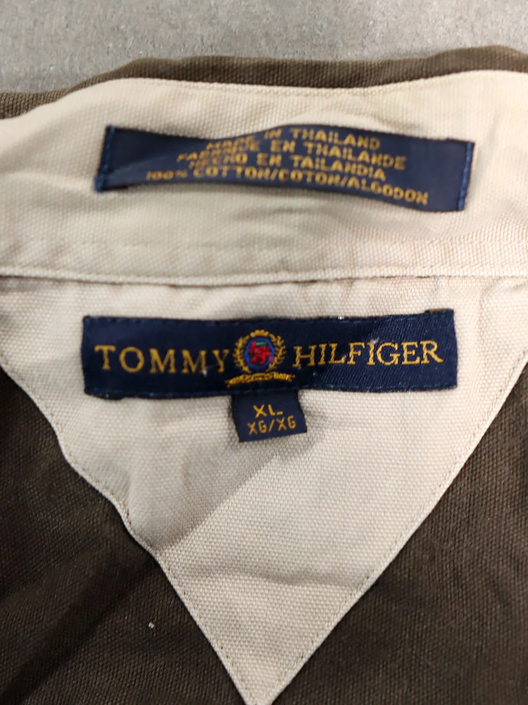 Tommy Hilfiger Vintage Button-Down Shirt (XL)
