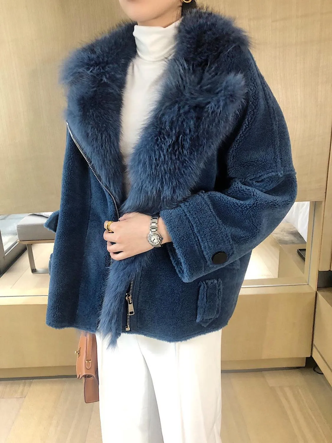 Women's Winter Warm Real Fur Short Coat With Zipper